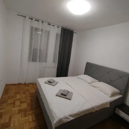 아파트 Apartman Carpe Diem