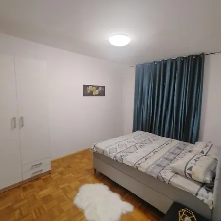 아파트 Apartman Carpe Diem *